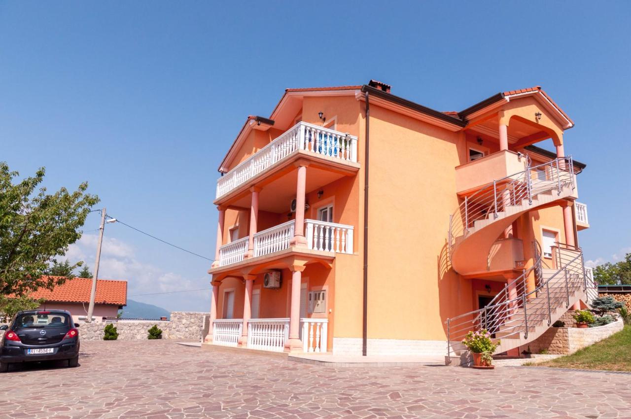 Kvarner Hill Apartment Viskovo Exterior photo