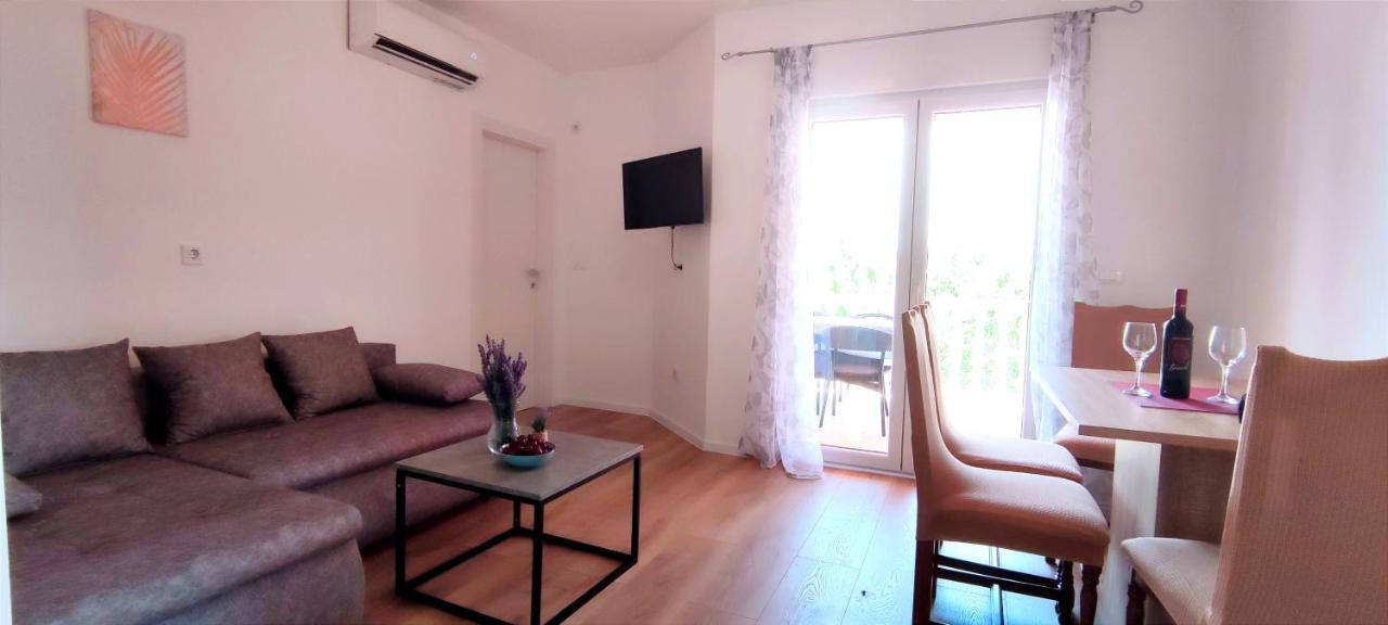 Kvarner Hill Apartment Viskovo Exterior photo