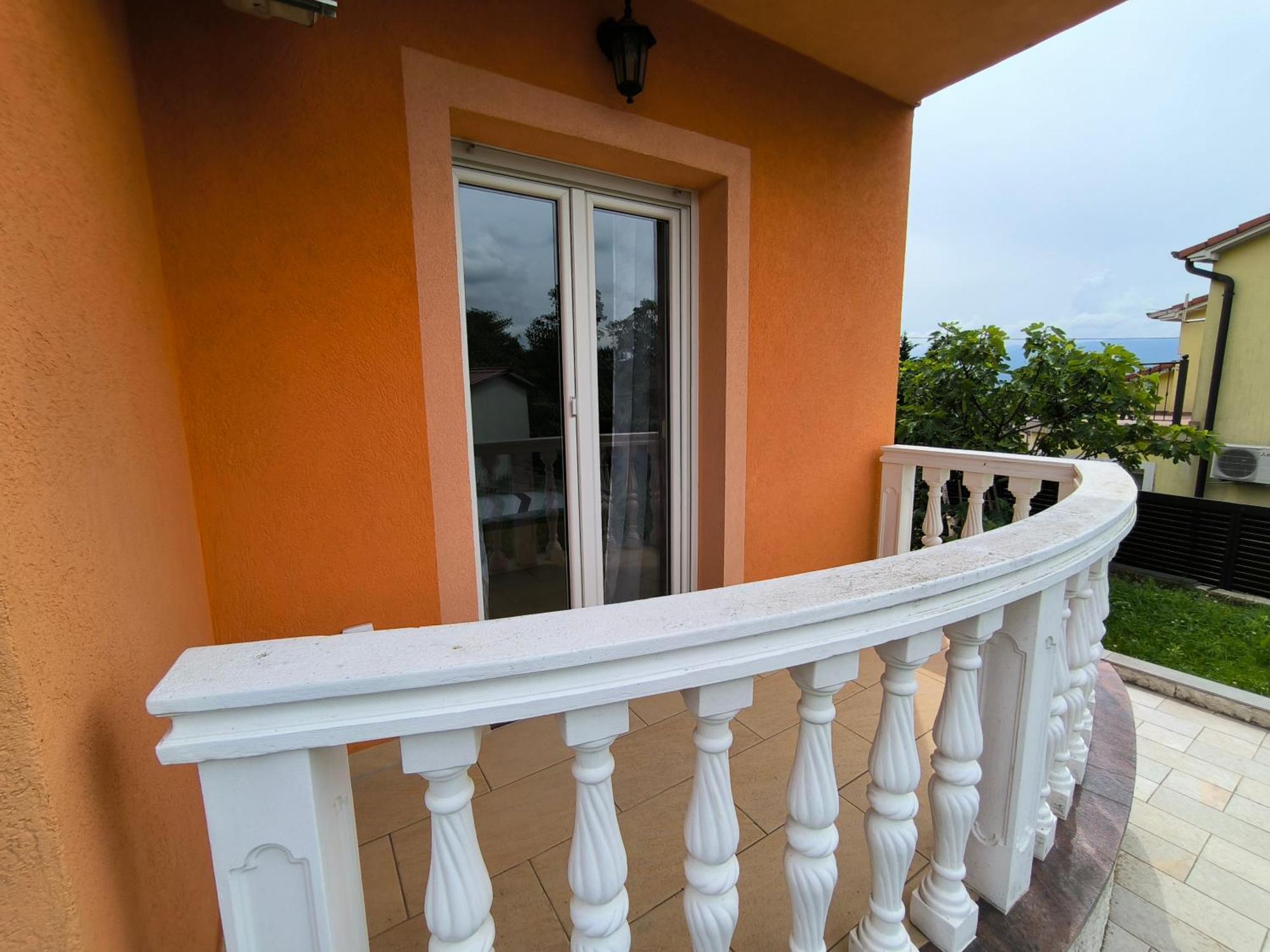 Kvarner Hill Apartment Viskovo Exterior photo